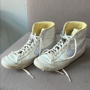 Nike Women's Blazers High-Top Sneakers - White and Light Yellow